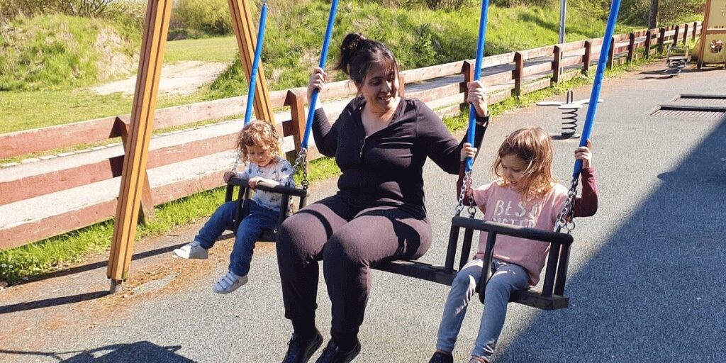 playing with my bilingual kids